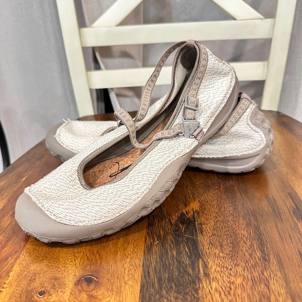 New Balance Sixty Mary Jane Shoes Womens Beige Tan Eco Cork Insole Gorpcore Sz 9